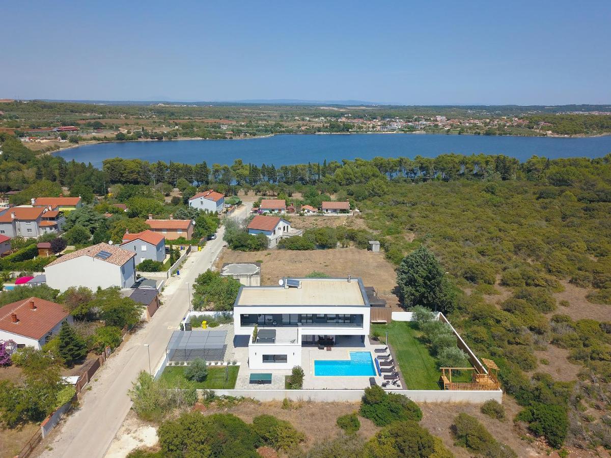 Villa Monte Kope Banjole Exterior photo
